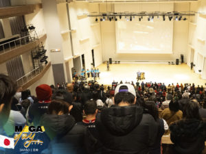 メガデーによって大勢の若者が集まりました！